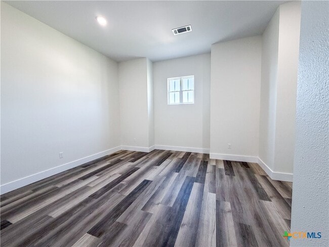 Building Photo - 4415 Austin Cir
