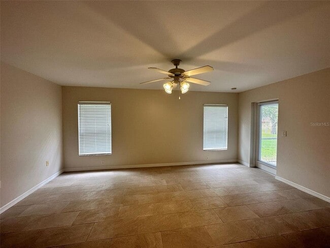 Building Photo - 1401 Vermouth Ln