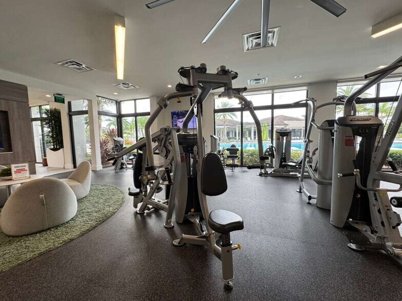 Building Photo - 8311 NW 49th St