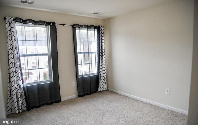Building Photo - 20955 Brunswick Ln
