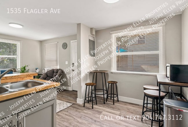 Building Photo - 1535 Flagler Ave