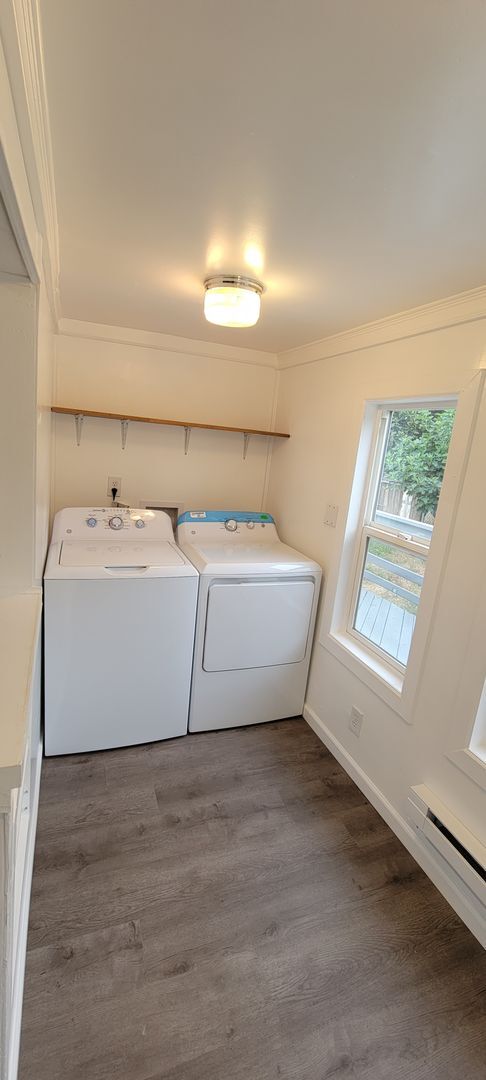 Building Photo - Cozy South Beacon Hill Cottage with 2 bedr...