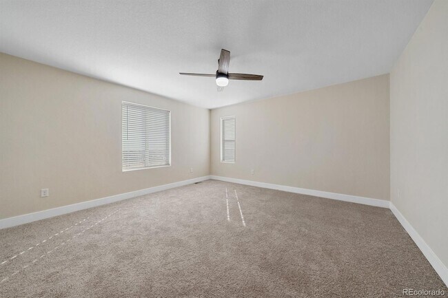 Building Photo - 12659 Enclave Scenic Dr