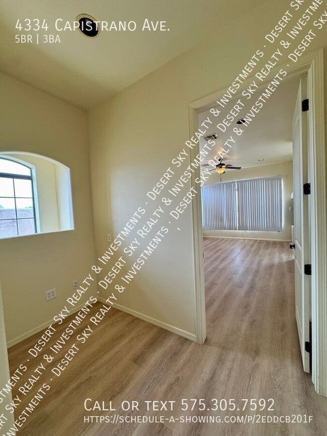 Building Photo - 4334 Capistrano Ave