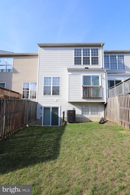 Building Photo - 11206 Barnswallow Pl