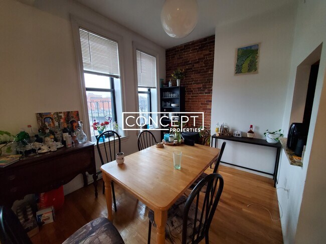 Building Photo - 23 Cortes St