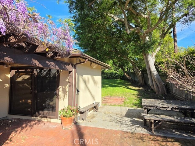 Building Photo - 1116 Vía Nogales