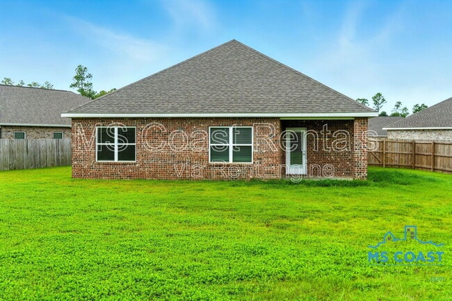 Building Photo - 15610 Lantern Cv