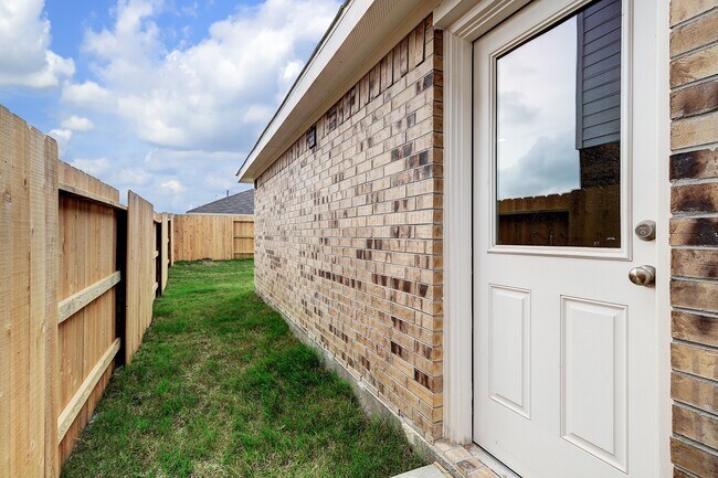 Building Photo - 4134 Zavala Ml St