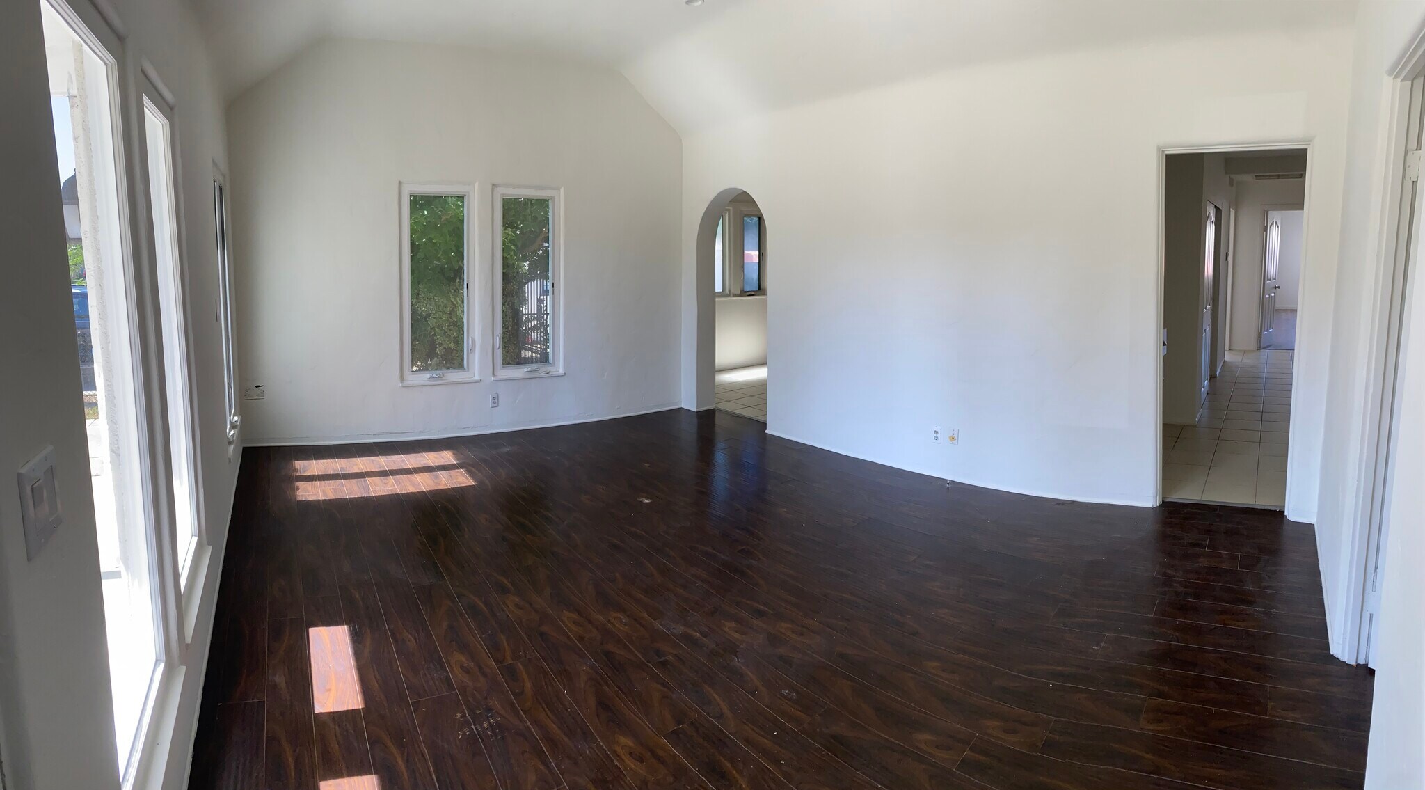 Building Photo - 6703 Katherine Ave