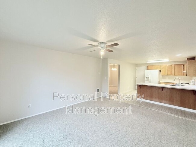 Building Photo - 17022 NE 21st St