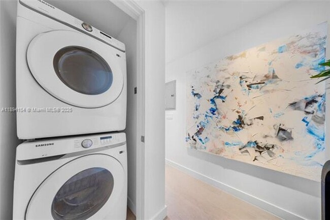 Building Photo - 500 Alton Rd