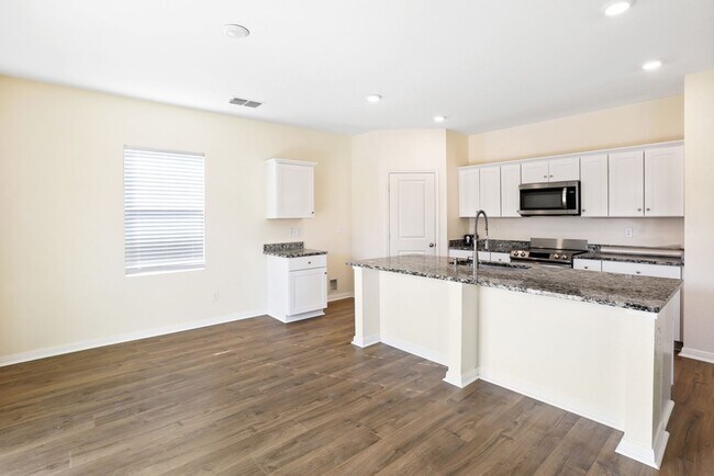 Building Photo - 5 Bed 3 Bath Home at Trails at Culebra sub...