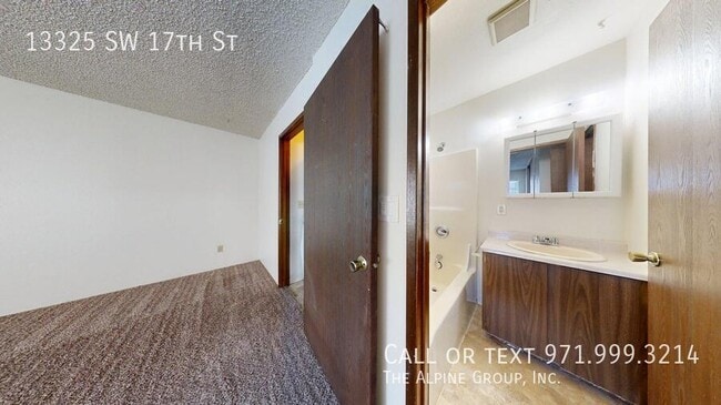 Building Photo - 13325 SW 17th St