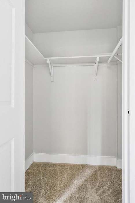 Building Photo - 212 Oakwood St SE