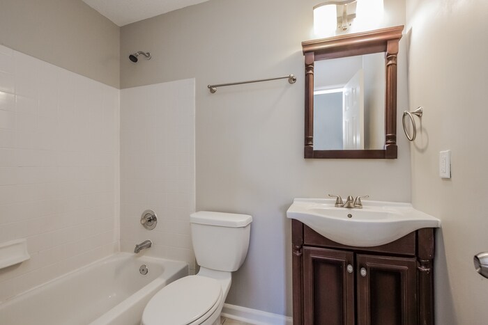 Building Photo - 14423 Planters Knob Ln