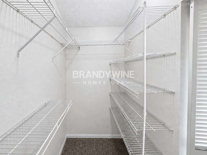 Building Photo - 5851 Dorham Pl