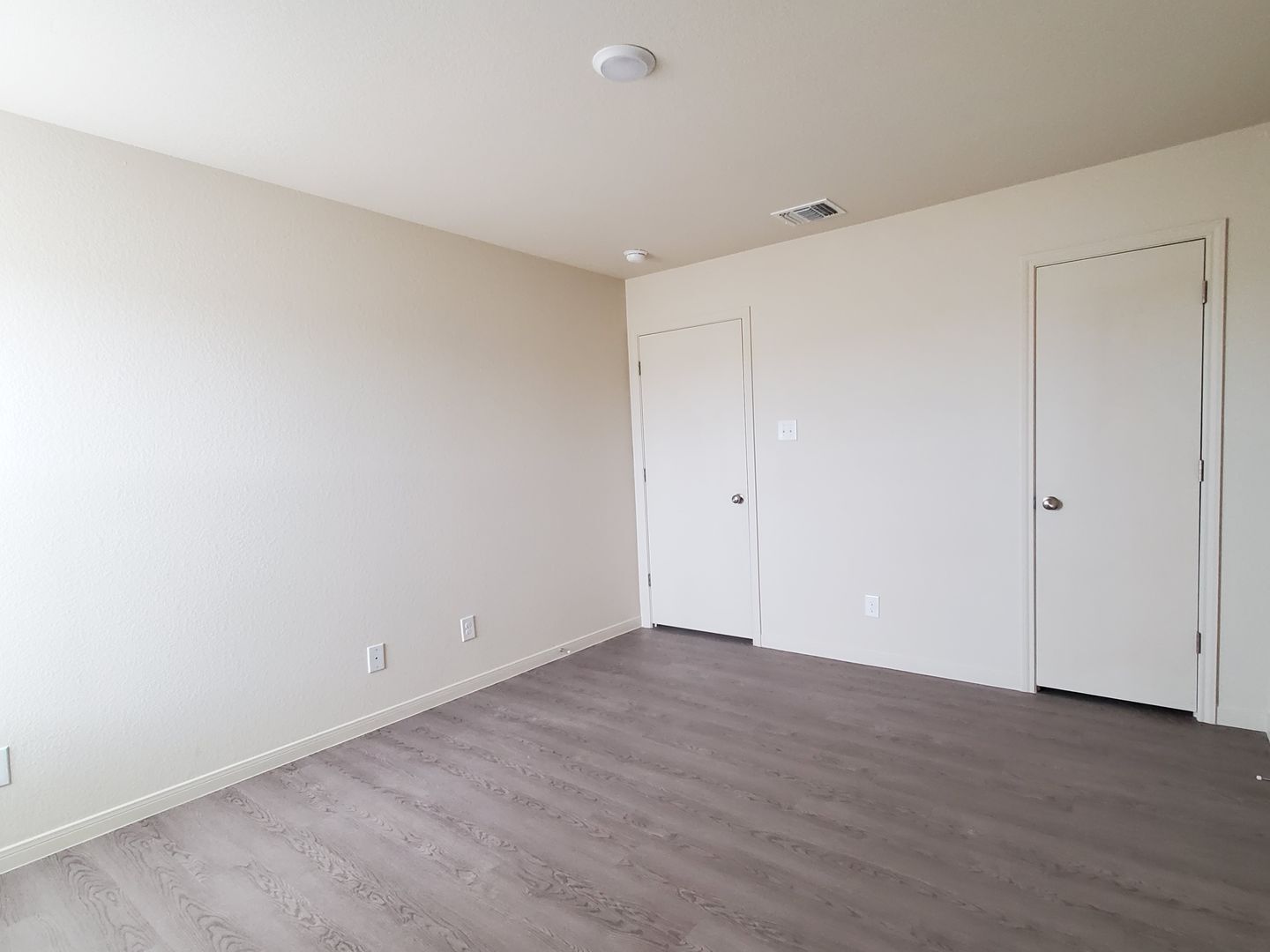 Building Photo - 5804 Rustler Dr