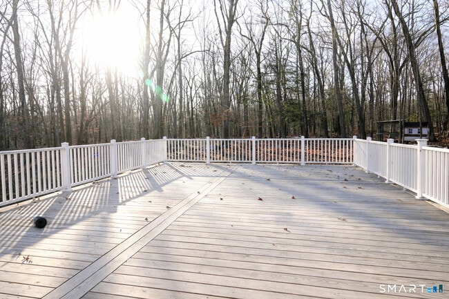 Building Photo - 2079 Portland-Cobalt Rd