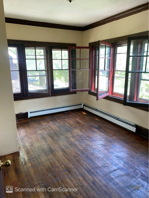 Building Photo - 280 Fairgreen Ave