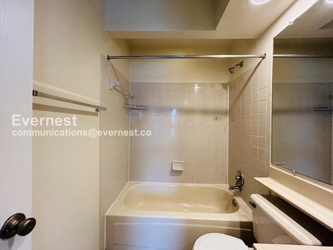 Building Photo - 20865 Sandstone Square