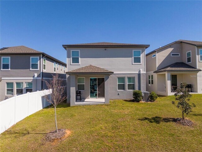 Building Photo - 2337 Treasure Hill St