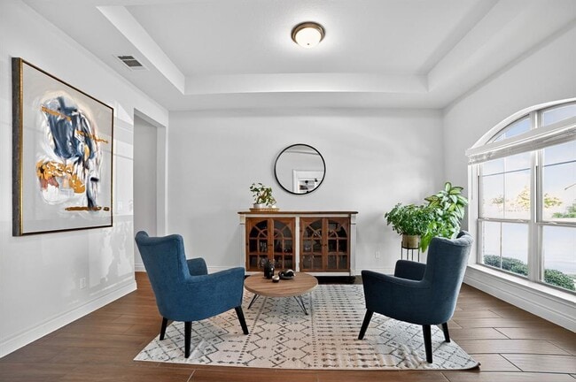 Building Photo - 1904 Woolsey Wy