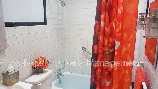 Building Photo - 4813 Olive St