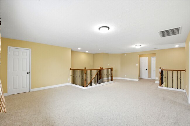Building Photo - 11119 Hayden Falls Dr