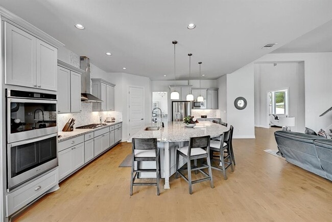 Building Photo - 4809 Serene Hills Dr