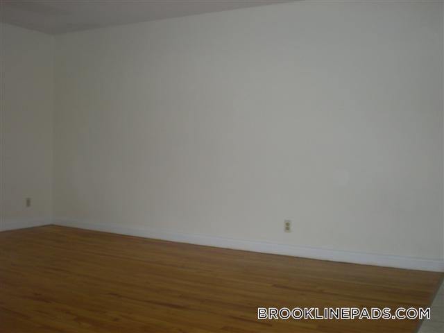 Building Photo - 54 Alton Pl