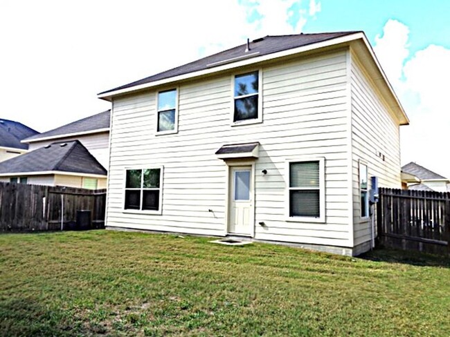 Building Photo - 3410 Maris Way
