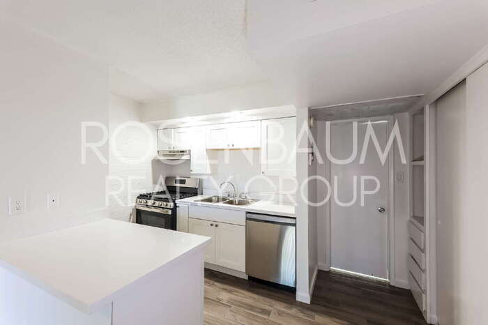 Building Photo - 6320 N 16th St