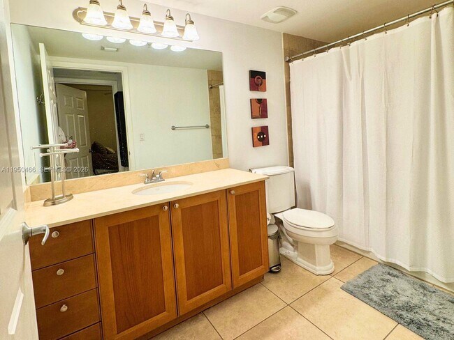 Building Photo - 55 Merrick Way