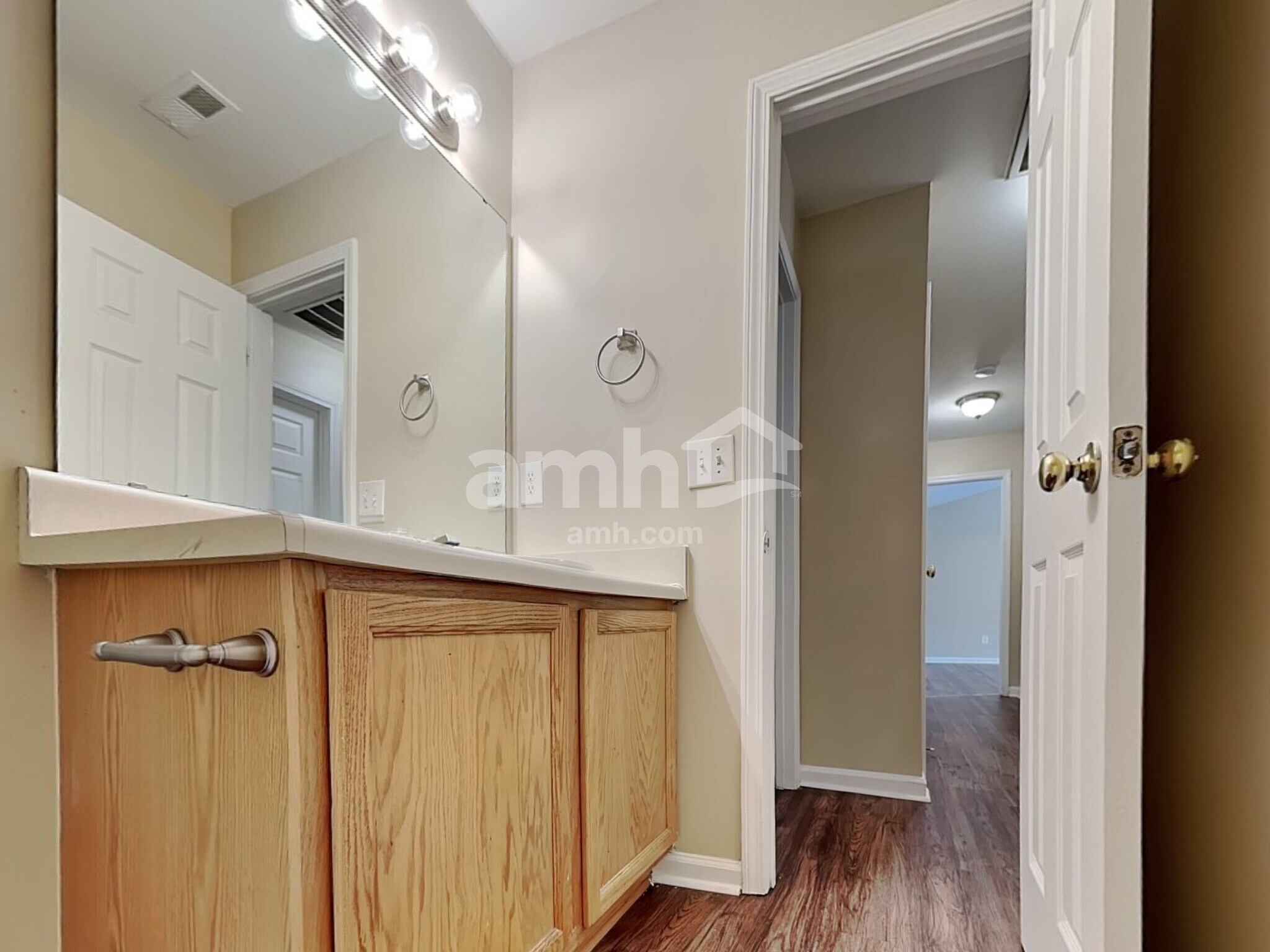 Building Photo - 3961 Tyler Bluff Ln