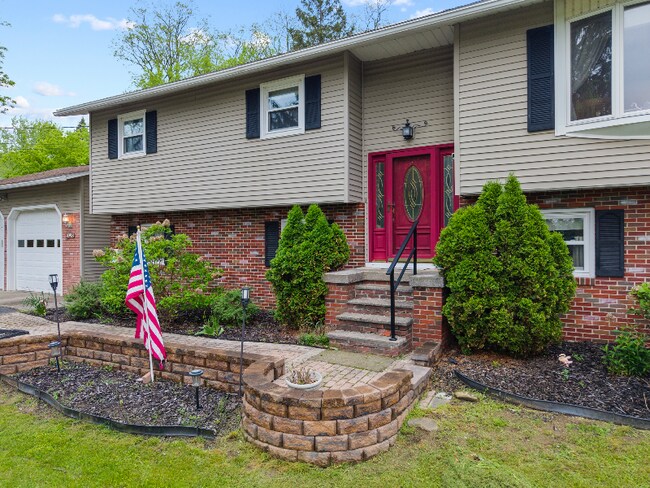 Building Photo - 4998 Rockefeller Rd