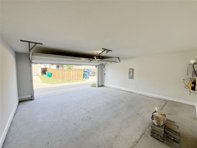 Building Photo - 2808 Crane Ct