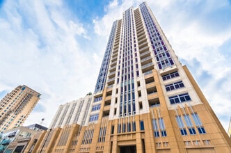 Building Photo - 1400 S Michigan Ave
