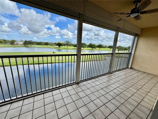 Building Photo - 3100 W Rolling Hills Cir