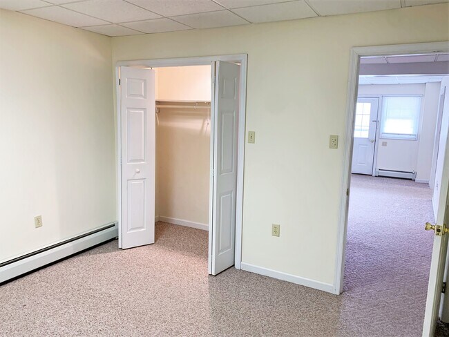 Building Photo - 9 S 3rd St