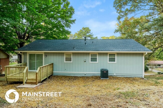 Building Photo - 6833 Arabian Terrace