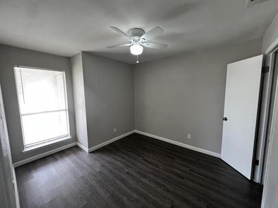 Building Photo - 5615 Jacaranda Dr
