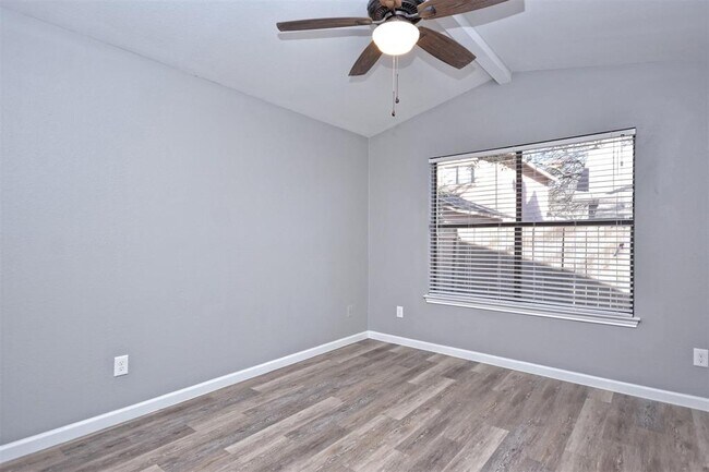 Building Photo - 12934 Modena Trail