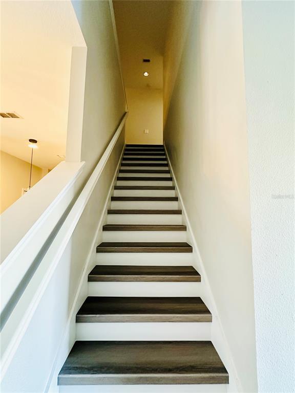 Building Photo - 17522 Promenade Dr