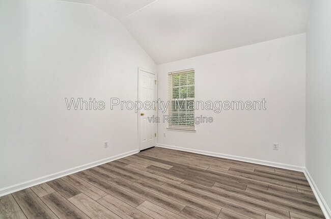 Building Photo - 10307 Seedling Ln