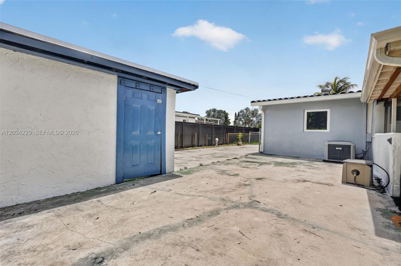 Building Photo - 17001 NW 53rd Ct