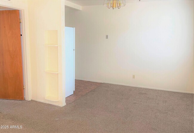 Building Photo - 1211 W Apache Trail