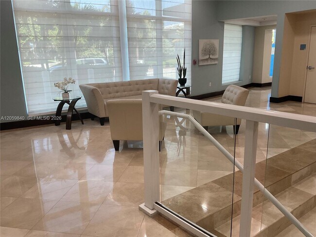 Building Photo - 7600 Collins Ave