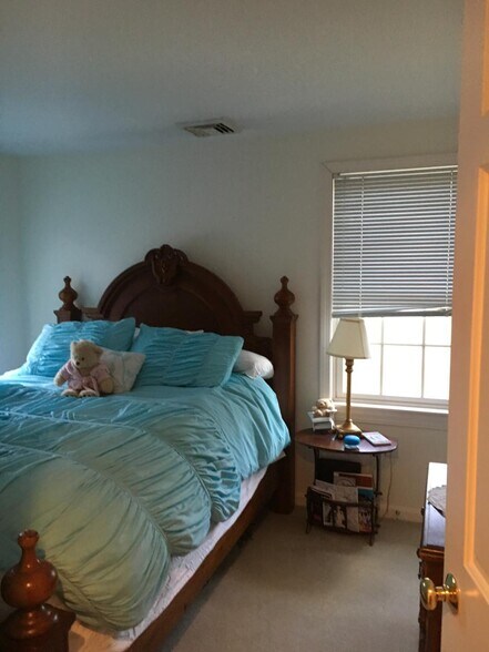 Bedroom2 - 373 Main St