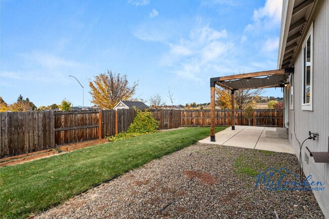 Building Photo - 3451 Durst St